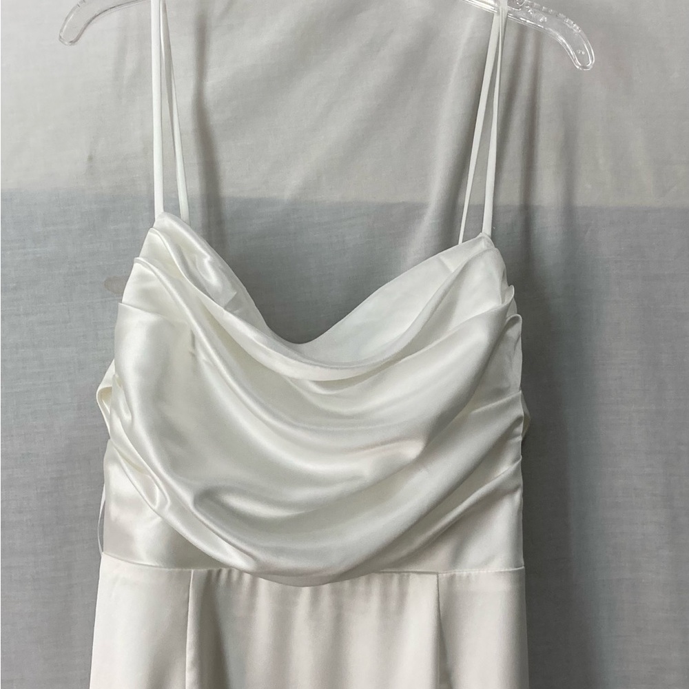 Lulu's Elegant White Backless Gown/Wedding/Prom